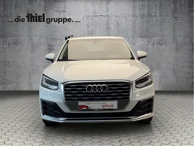 Gebraucht Audi Q2 Sport 150 PS (110 kW) 2017 Weiß SUV