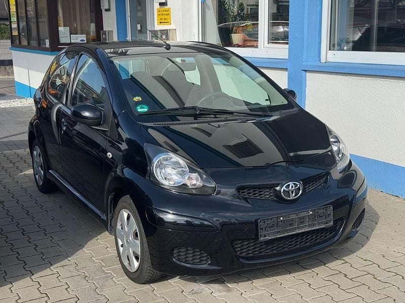 Gebraucht Toyota Aygo Cool 68 PS (50 kW) 2010 Schwarz Kleinwagen