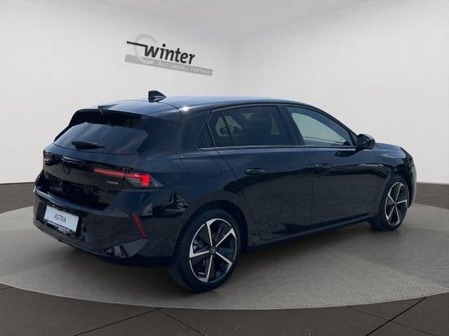 Gebraucht Opel Astra 145 PS (106 kW) 2024 Schwarz metallic Limousine