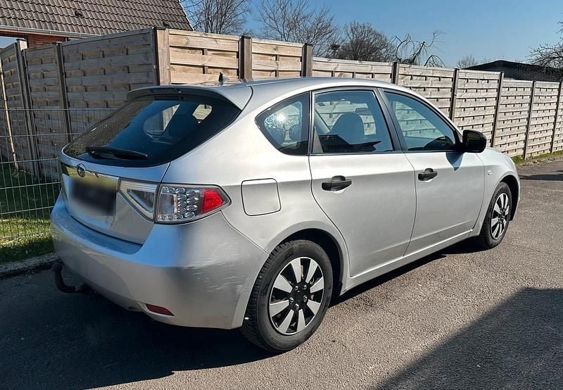 Gebraucht Subaru Impreza Active 107 PS (78 kW) 2009 Silber Limousine