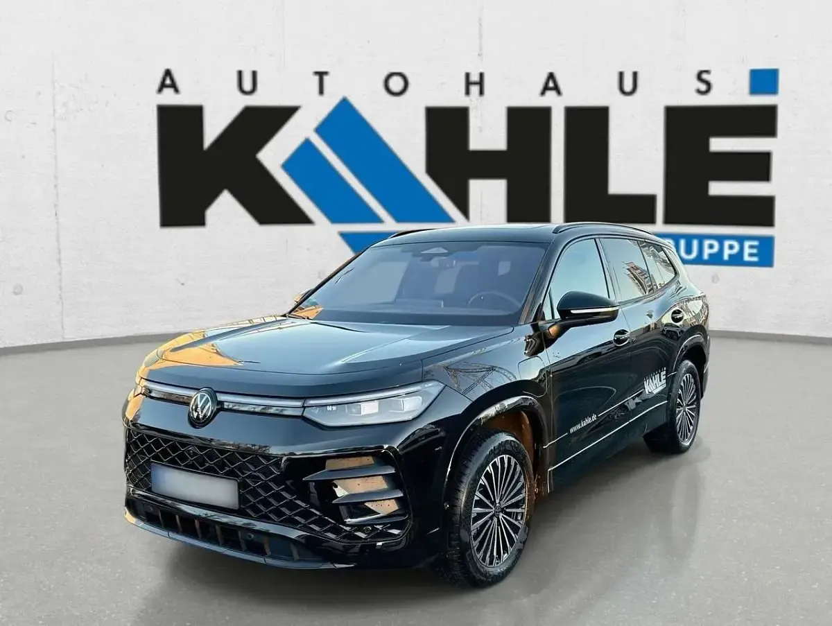 Gebraucht VW Tayron R-line 272 PS (200 kW) 2025 Schwarz SUV
