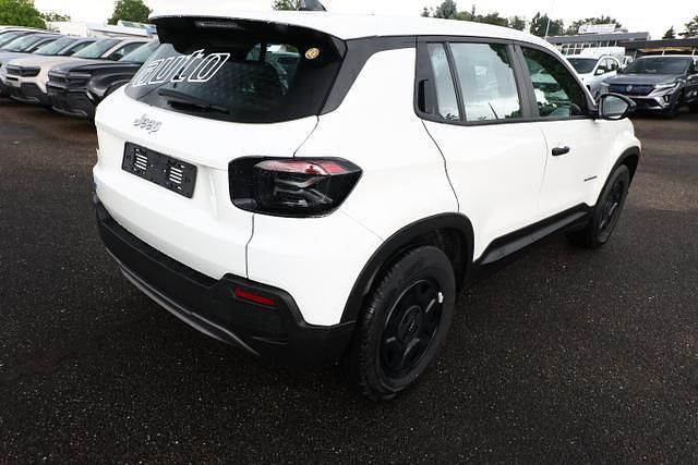 Snow snow Neu 2024 Jeep Avenger EV SUV | 26.198 € (Superpreis) - Bild 1/4