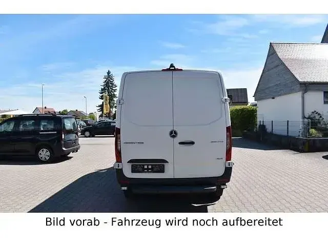 Używany Mercedes Sprinter 163 KM (119 kW) 2021 Van