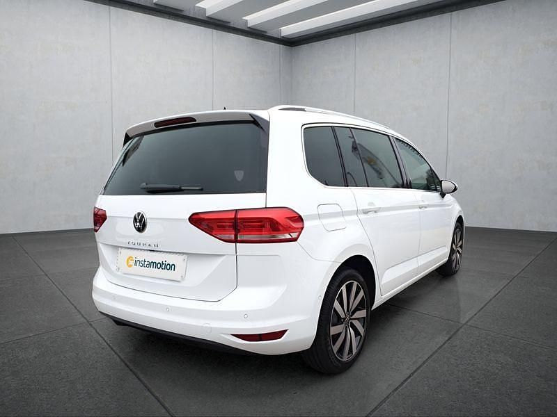 Neu VW Touran 150 PS (110 kW) 2026 Weiß Van / Kleinbus