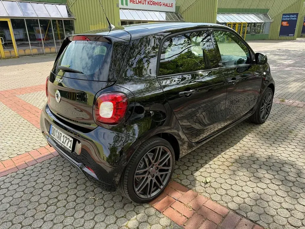 Gebraucht Smart ForFour Brabus 90 PS (66 kW) 2019 Schwarz Kleinwagen