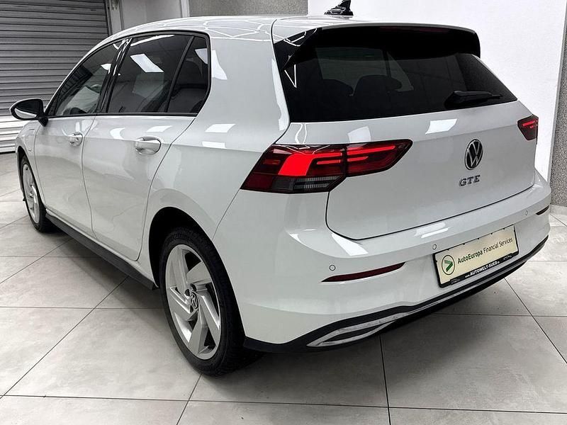 Gebraucht VW Golf VIII GTE 245 PS (180 kW) 2021 Pure white Limousine