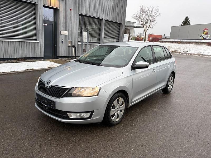 Gebraucht Skoda Rapid Ambition 90 PS (66 kW) 2016 Silber Limousine
