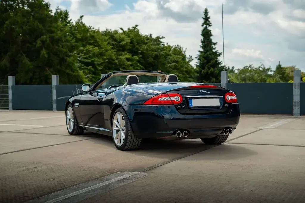 Gebraucht Jaguar XKR 510 PS (375 kW) 2012 Blau Cabrio
