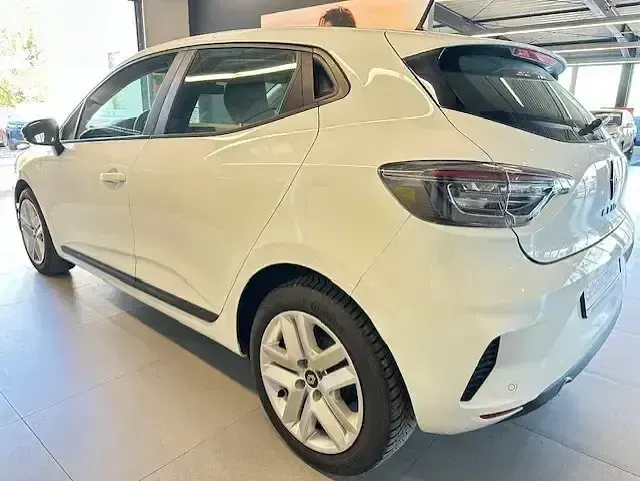Usata Renault Clio V Evolution 67 CV (49 kW) 2024 Bianco Berlina