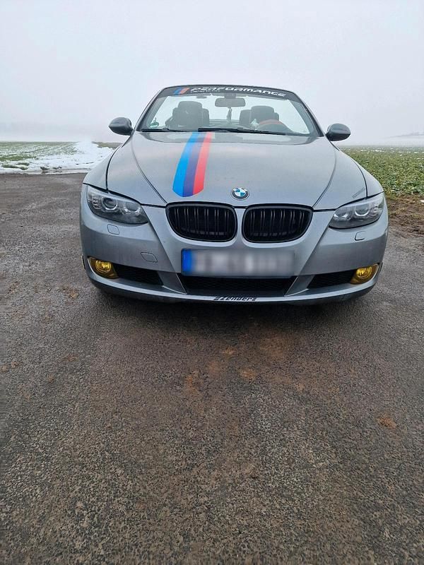 Gebraucht BMW 325 Cabriolet 218 PS (160 kW) 2008 Silber Cabrio