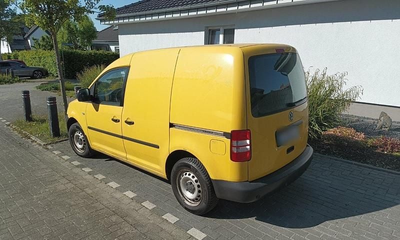 Gebraucht VW Caddy 102 PS (75 kW) 2012 Gelb Van / Kleinbus