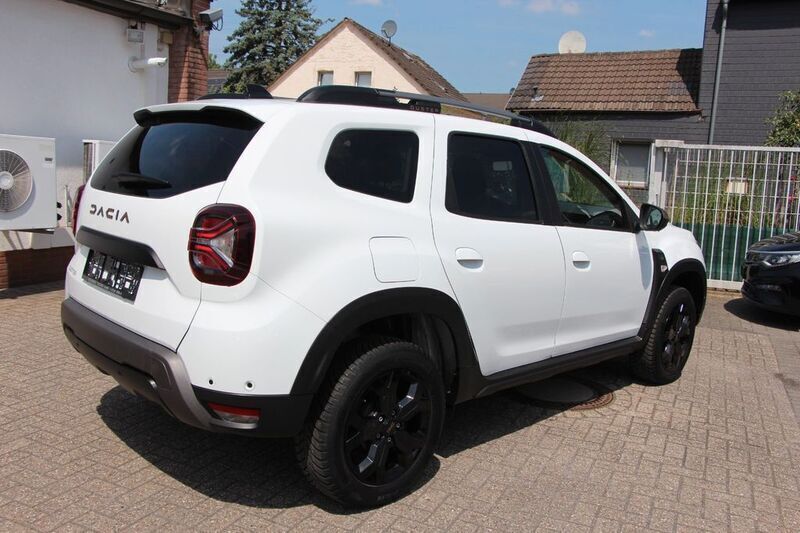 Gebraucht Dacia Duster Extreme 150 PS (110 kW) 2023 Weiß SUV
