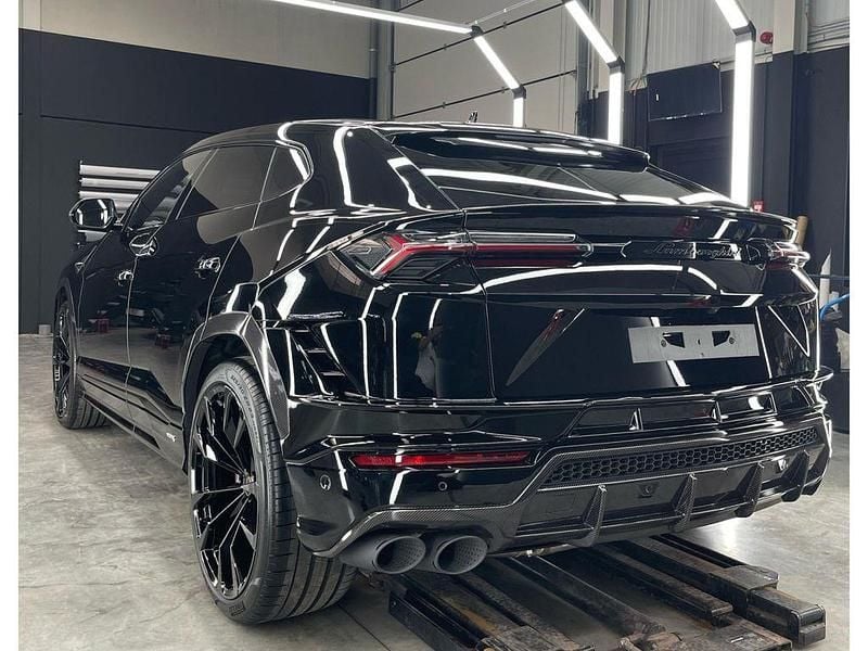 Gebraucht Lamborghini Urus 666 PS (489 kW) 2025 Schwarz SUV