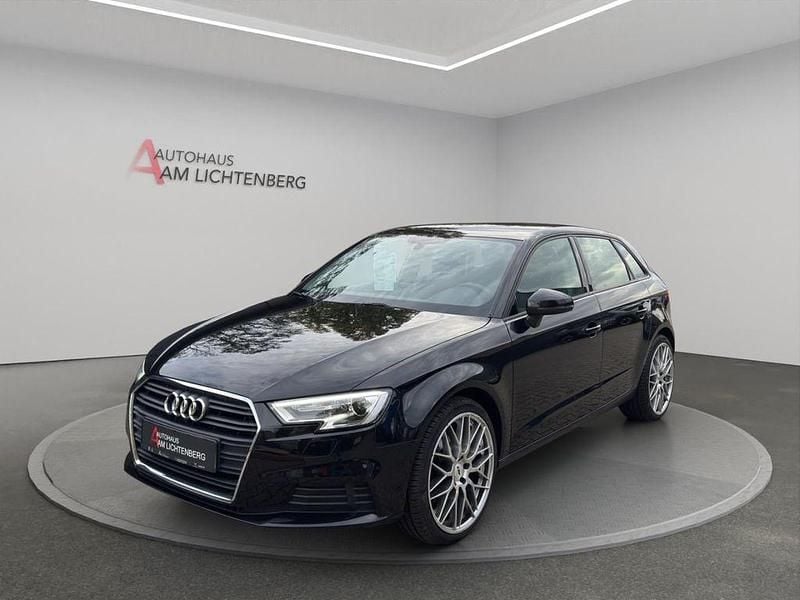 Schwarz Gebraucht 2017 Audi A3 Sport Limousine | 16.950 € (Guter Preis) - Bild 1/4
