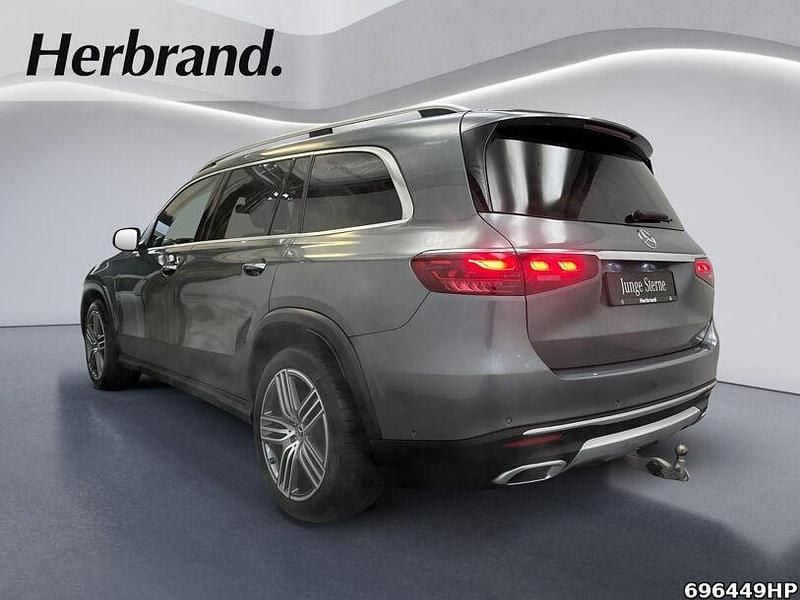 Gebraucht Mercedes GLS450 367 PS (269 kW) 2024 Metalliclack selenitgrau SUV