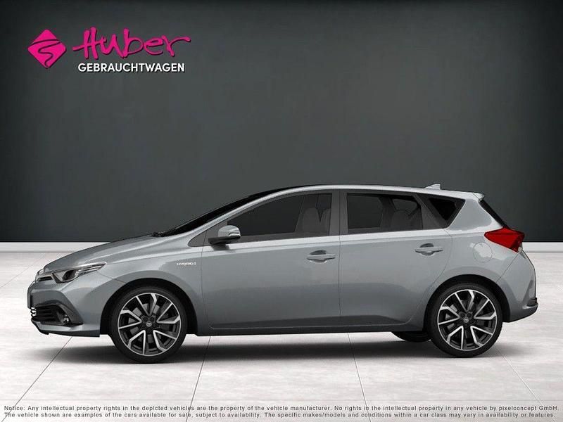 Gebraucht Toyota Auris Design 116 PS (85 kW) 2015 Silber Limousine