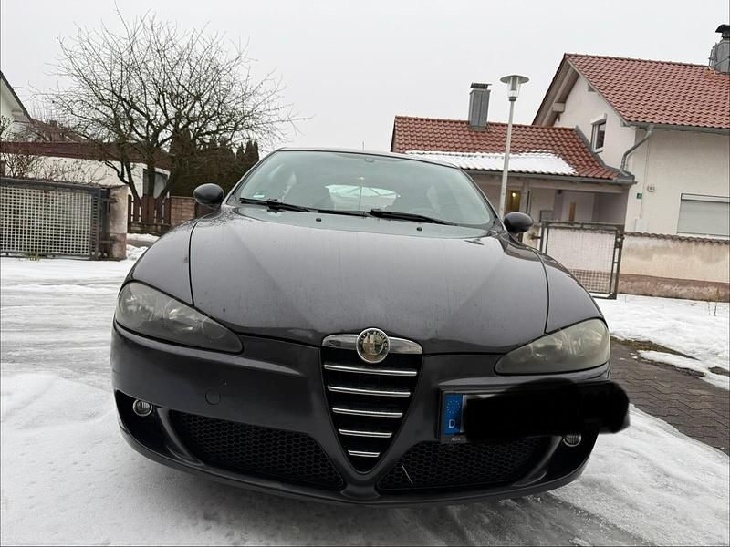 Grau Gebraucht 2006 Alfa Romeo 147 Kleinwagen | 1.500 € (Guter Preis) - Bild 1/4
