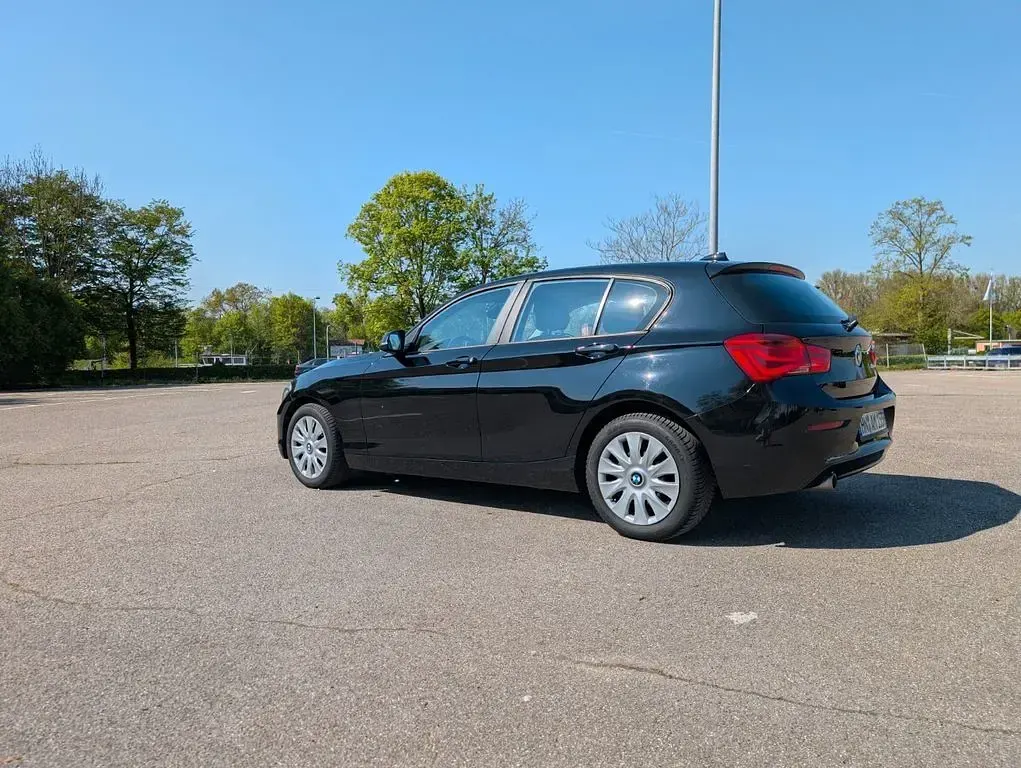 Gebraucht BMW 118 150 PS (110 kW) 2015 Schwarz Kleinwagen