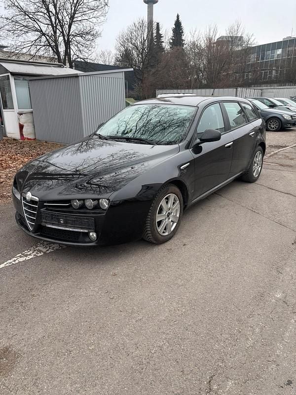 Schwarz Gebraucht 2007 Alfa Romeo 159 Kombi | 3.400 € (Guter Preis) - Bild 1/4