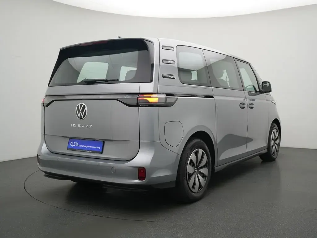 Gebraucht VW ID. Buzz Pro 210 kW (286 PS) 2025 Silber Van / Kleinbus