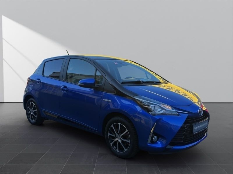 Gebraucht Toyota Yaris Hybrid Team 101 PS (74 kW) 2018 Blau Limousine