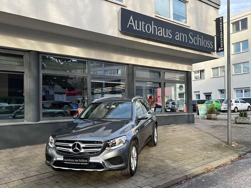 Gebraucht Mercedes GLC250 211 PS (155 kW) 2019 Grau SUV