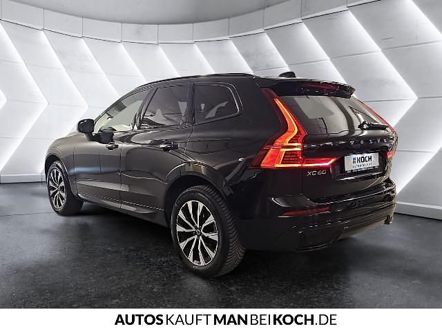 Gebraucht Volvo XC60 145 PS (106 kW) 2023 SUV