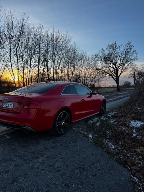 Gebraucht Audi A5 Sport 300 PS (220 kW) 2012 Rot Coupé