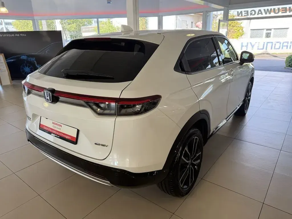 Gebraucht Honda HR-V Advance 107 PS (78 kW) 2024 Weiß SUV