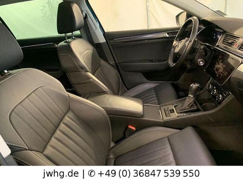 Gebraucht Skoda Superb Premium Edition 190 PS (139 kW) 2020 Blau Limousine