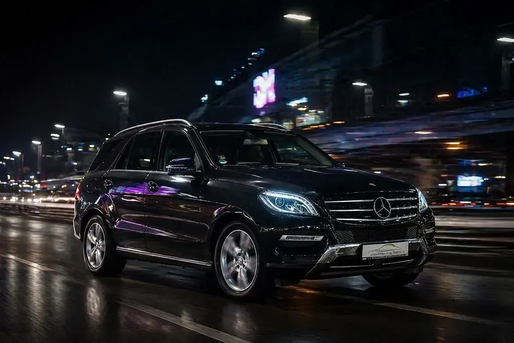 Gebraucht Mercedes ML250 204 PS (150 kW) 2014 Schwarz SUV