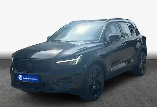 Gebraucht Volvo XC40 Plus 163 PS (119 kW) 2025 Schwarz SUV