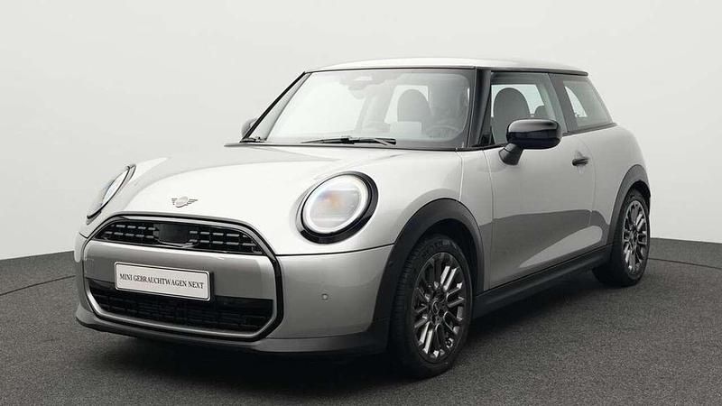 Grau Gebraucht 2024 Mini Cooper Classic Kleinwagen | 25.481 € (Fairer Preis) - Bild 1/4
