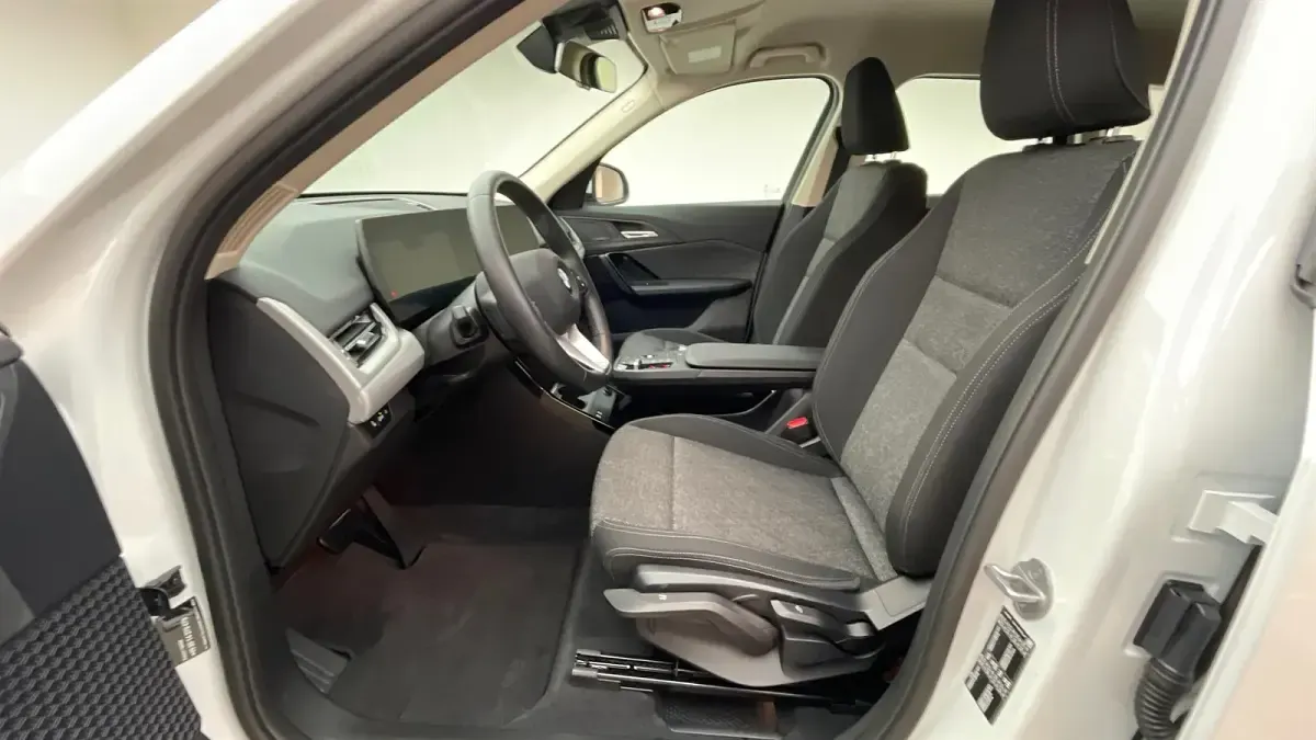 Gebraucht BMW X1 Efficient Dynamics 150 PS (110 kW) 2025 Mineralweiß metallic SUV