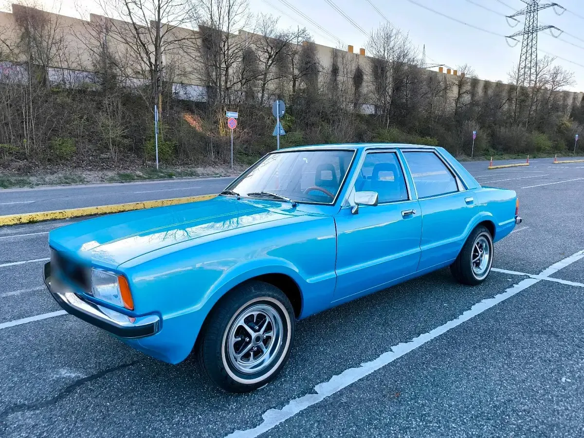 Gebraucht Ford Taunus 101 PS (74 kW) 1979 Blau Limousine