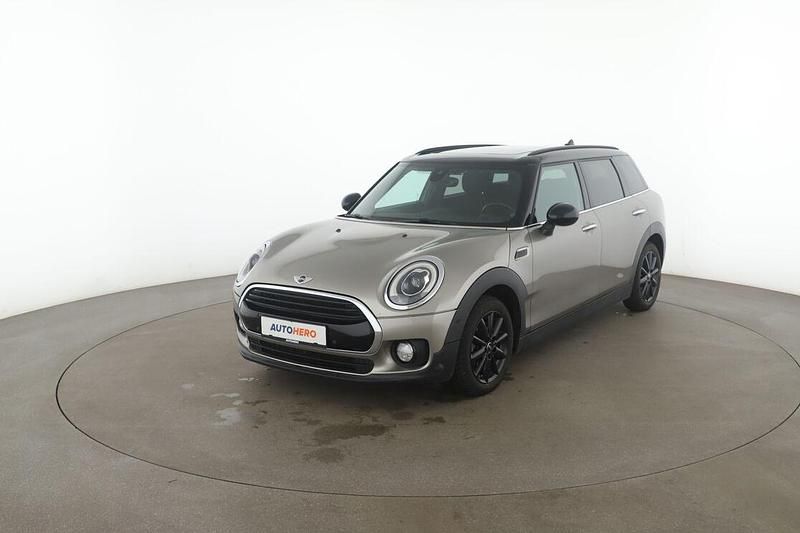 Grau Gebraucht 2017 Mini Cooper D Clubman Kombi | 14.030 € (Etwas zu teuer) - Bild 1/3