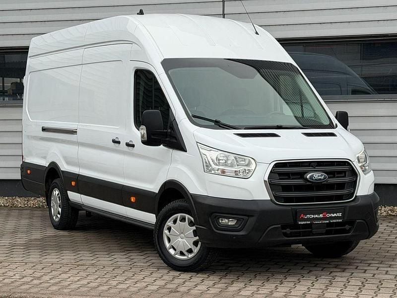 Gebraucht Ford Transit Trend 131 PS (96 kW) 2021 Weiß Van / Kleinbus