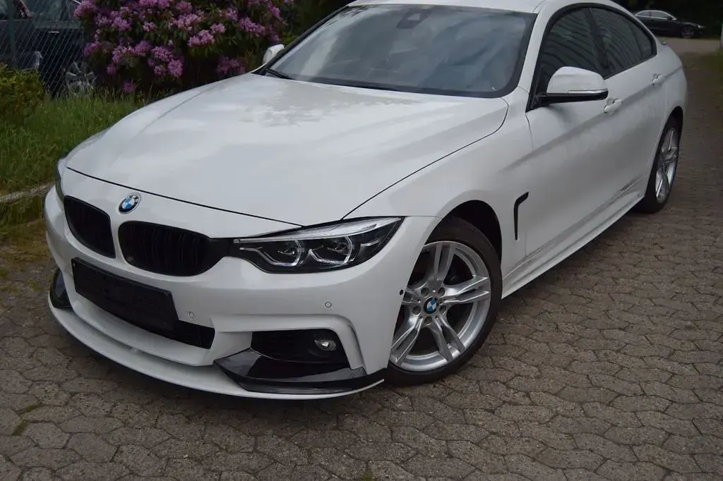 Gebraucht BMW 430 M Sport 252 PS (185 kW) 2019 Weiß Coupé