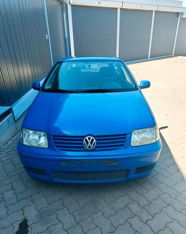 Blau Gebraucht 2000 VW Polo Basis Kleinwagen | 1.000 € (Superpreis) - Bild 1/4