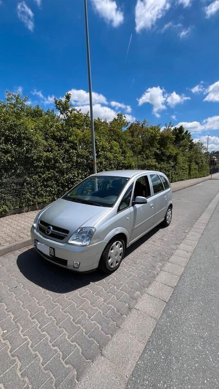 Silber Gebraucht 2006 Opel Meriva Van / Kleinbus | 1.499 € (Guter Preis) - Bild 1/4