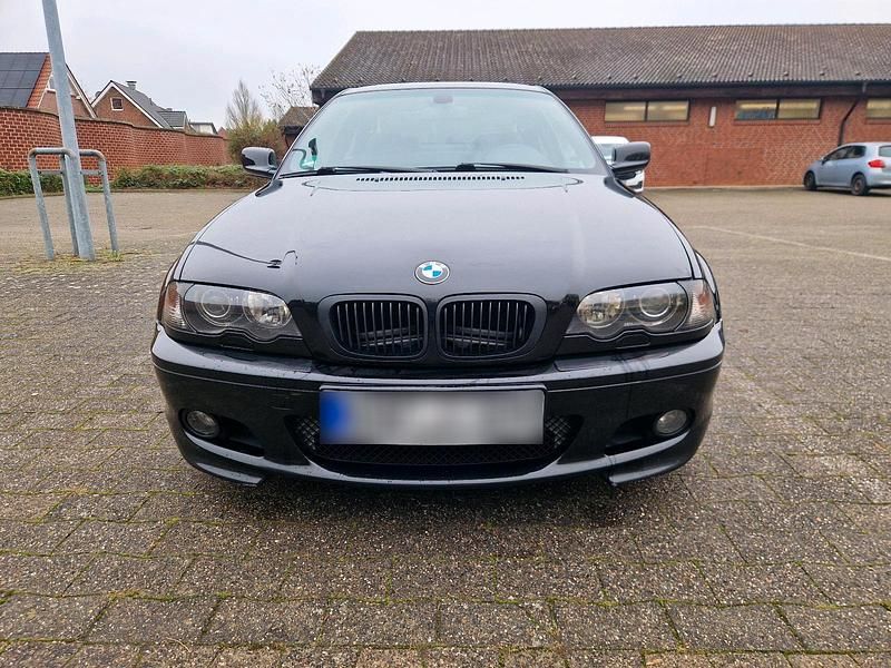 Gebraucht BMW 325 M Sport 192 PS (141 kW) 2003 Schwarz Coupé