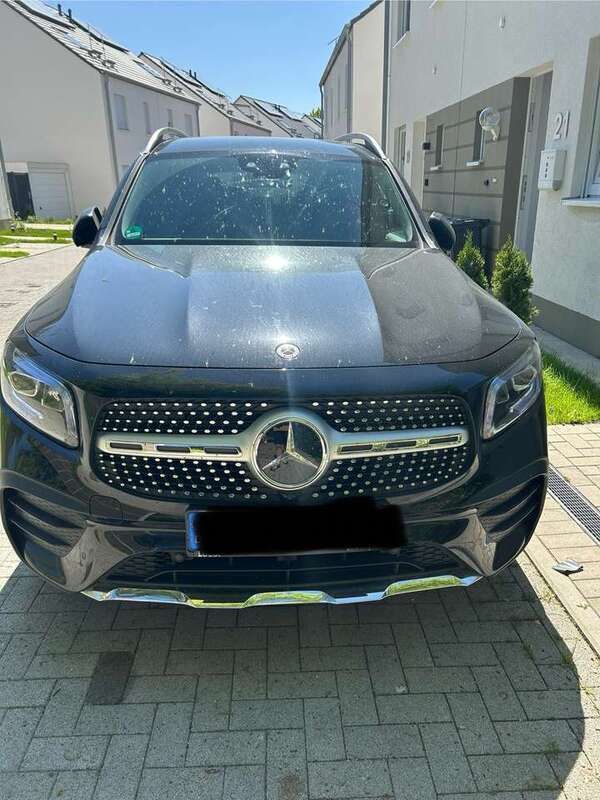 Gebraucht 2023 Mercedes GLB220 AMG line SUV | 44.000 € (Guter Preis) - Bild 1/4