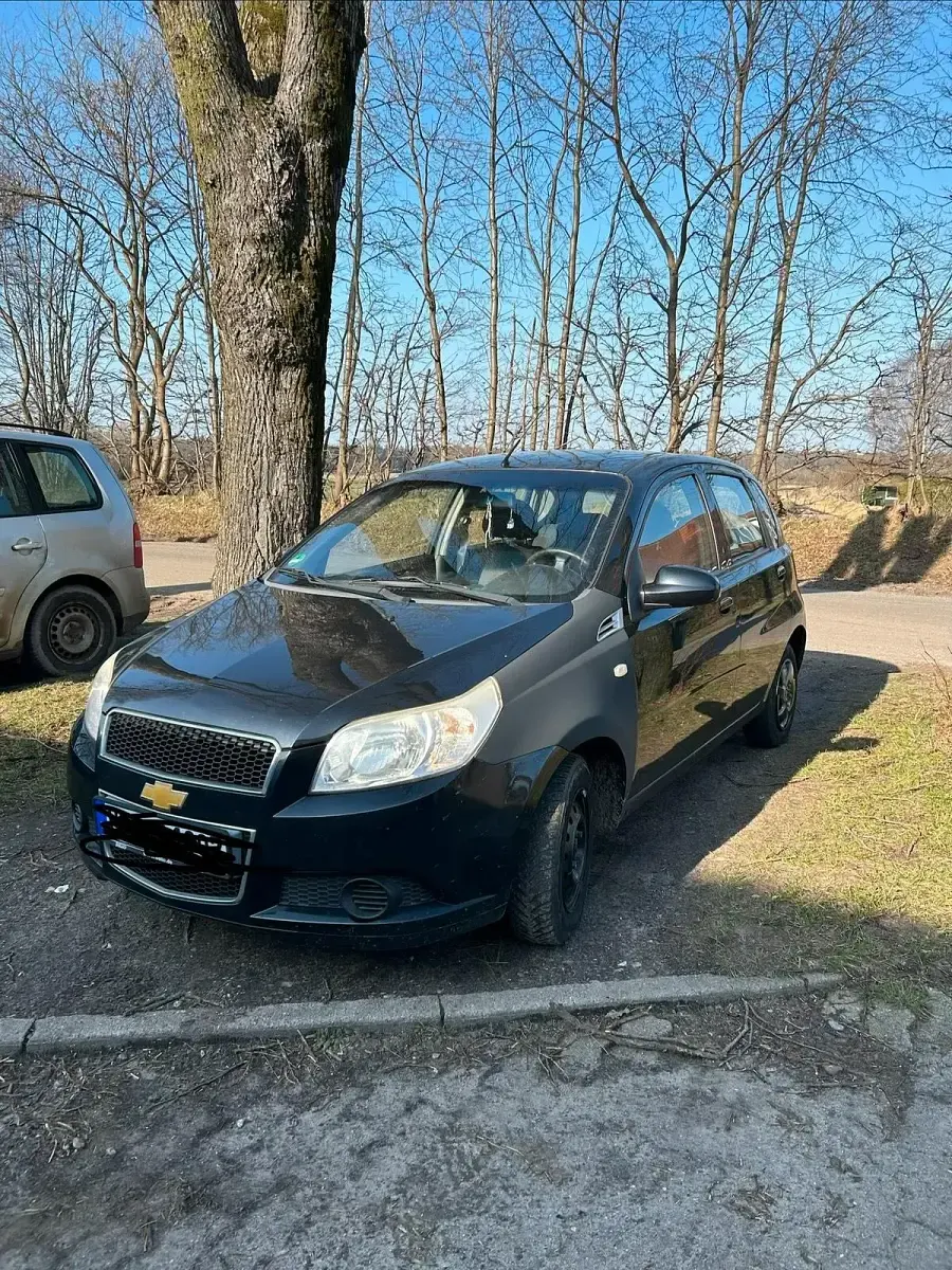 Używany Chevrolet Aveo 2009 Czarny Sedan/Limuzyna