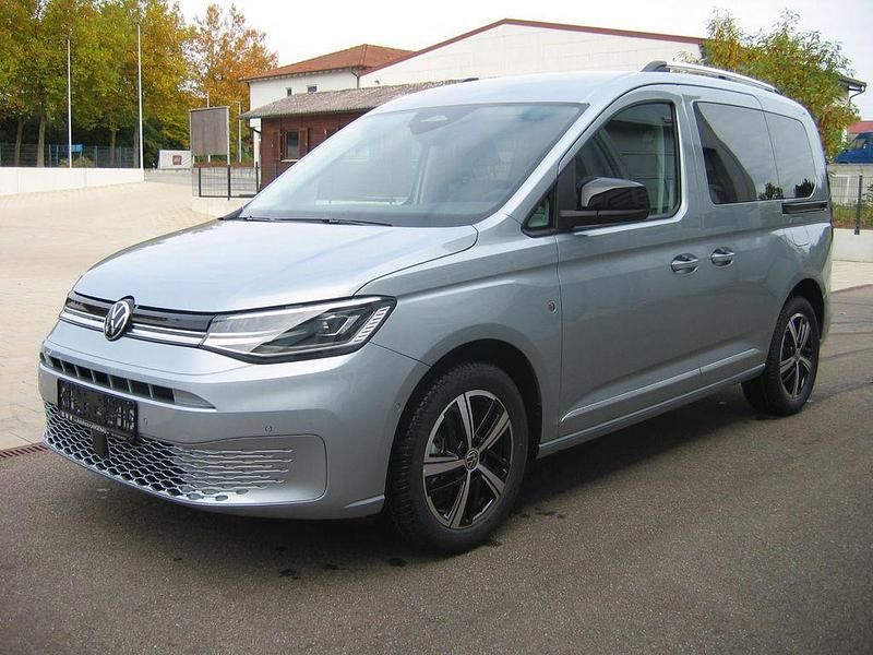 Gebraucht VW Caddy Style 116 PS (85 kW) 2025 Silber Van / Kleinbus