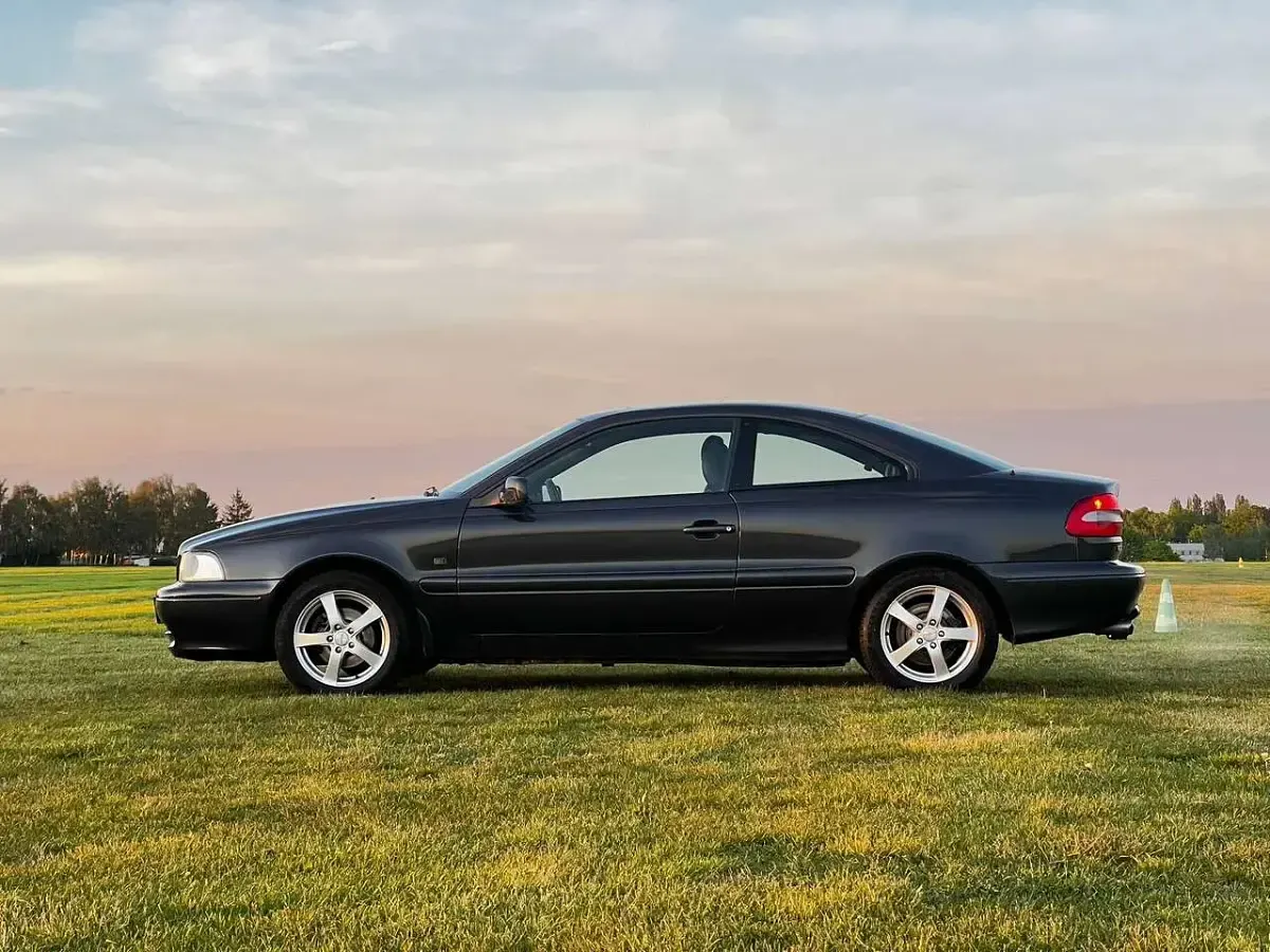 Gebraucht Volvo C70 170 PS (125 kW) 1999 Schwarz Coupé