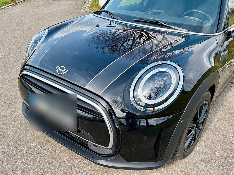 Gebraucht Mini Cooper 136 PS (100 kW) 2022 Schwarz Kleinwagen