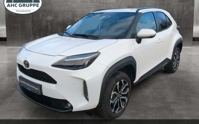 Weiß Neu 2025 Toyota Yaris Cross SUV | 25.990 € (Superpreis) - Bild 1/4