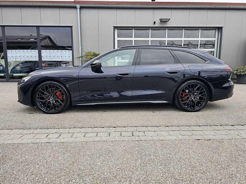 Gebraucht Audi A6 Edition .1 367 PS (269 kW) 2026 Blau Kombi