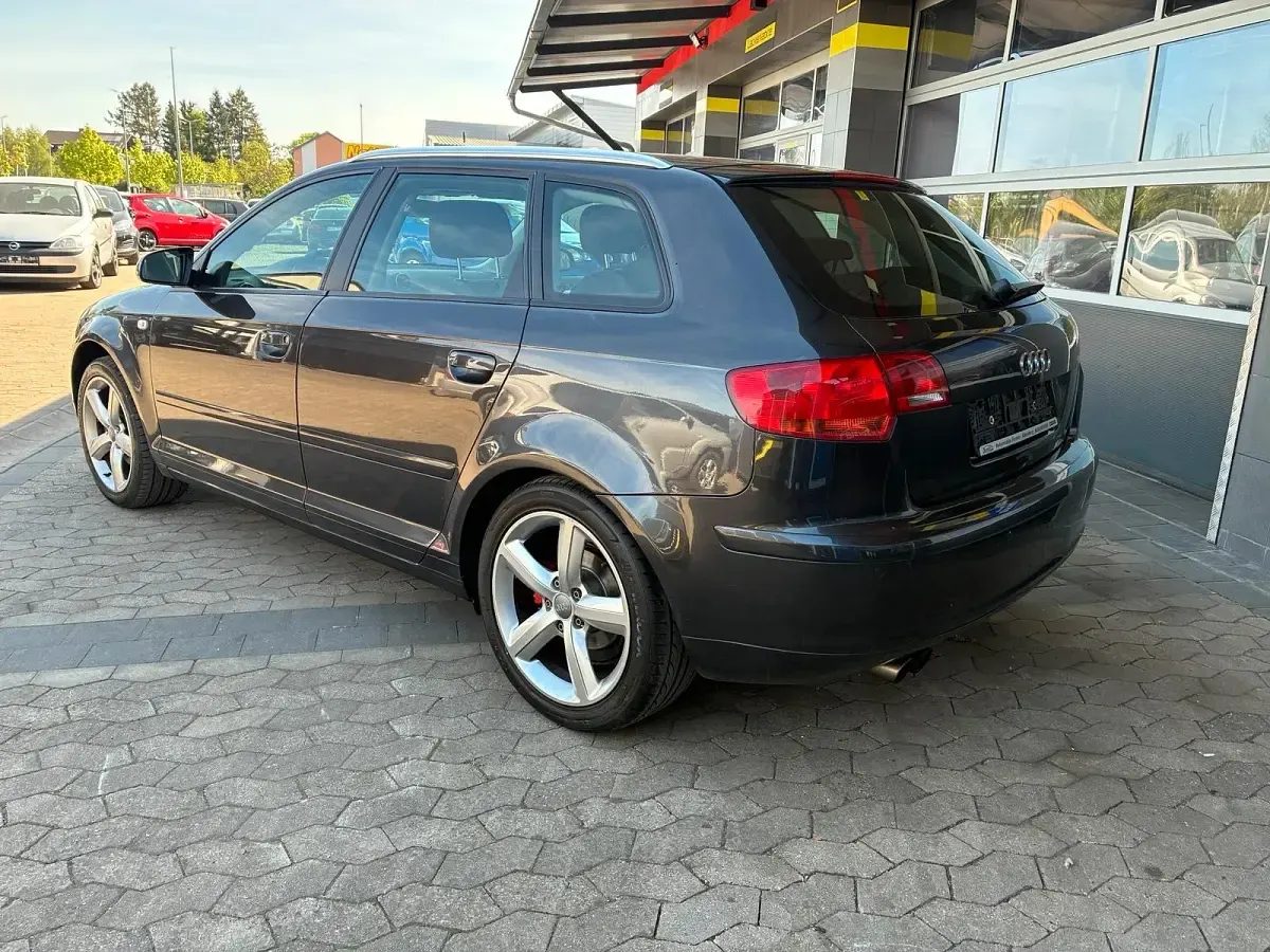 Gebraucht Audi A3 125 PS (91 kW) 2007 Grau Kleinwagen
