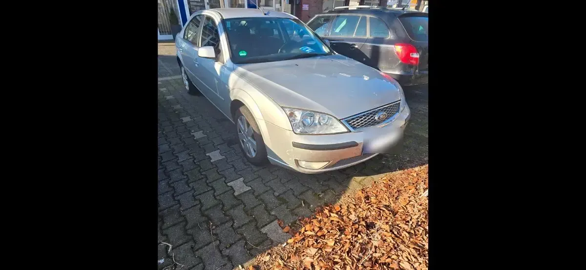 Gebraucht Ford Mondeo 125 PS (91 kW) 2007 Silber Limousine